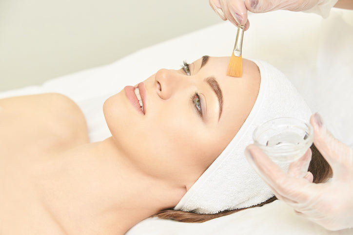GLOW PEEL